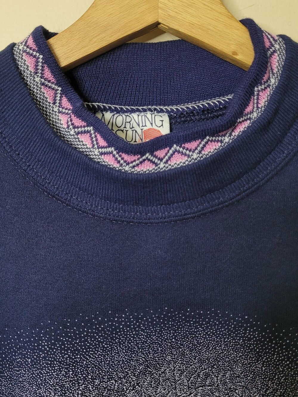 Vintage Morning Sun Snowy Trees Sweatshirt Large - Picture 5 of 9